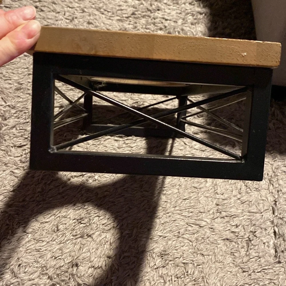 COPY - Small food & water dish holder without bowls
